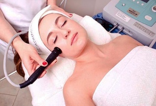 the essence of the laser skin rejuvenation procedure